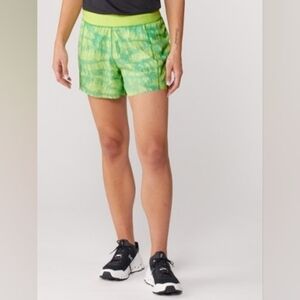 Janji Shorts 4” Cadence Lined Stretch Run Yoga Casual Size Small